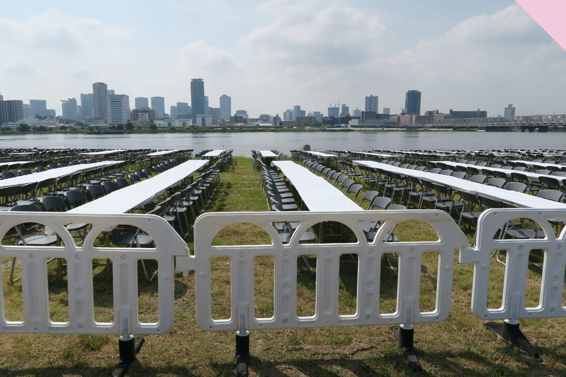 なにわ淀川花火大会 アリーナシート